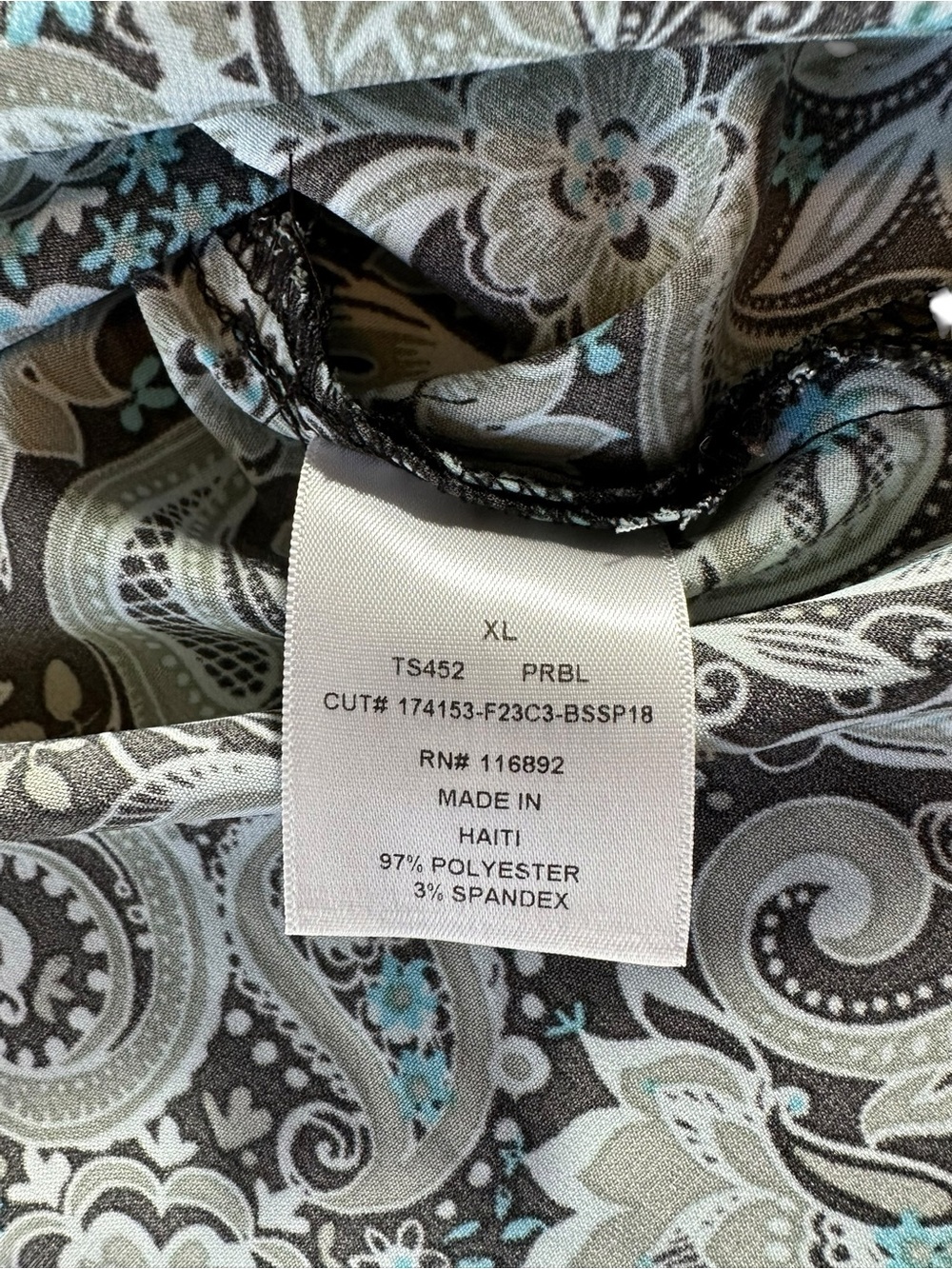 Butter-Soft Black Green Paisley Short Sleeve V-Neck Scrub Top XL - Picture 9 of 10